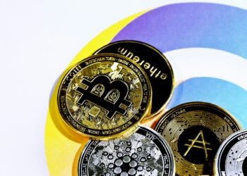 10 Best Performing Crypto Stocks in 2025